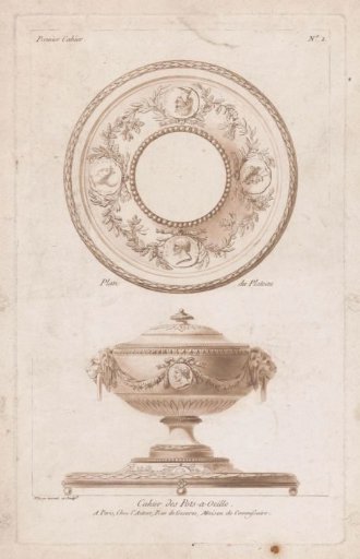 Tureen with lion heads and medallions