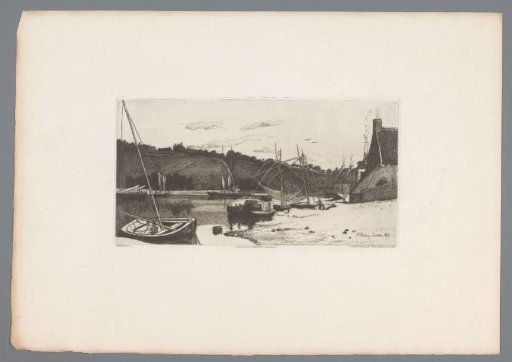 View of a harbor in Bords de Rance