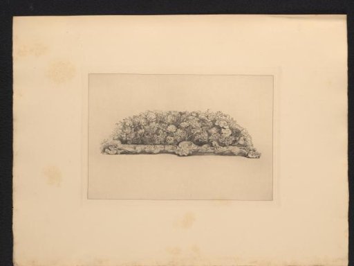 Serving tray with flowers