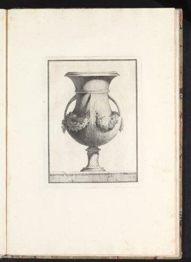 Vase with cannelures as handles