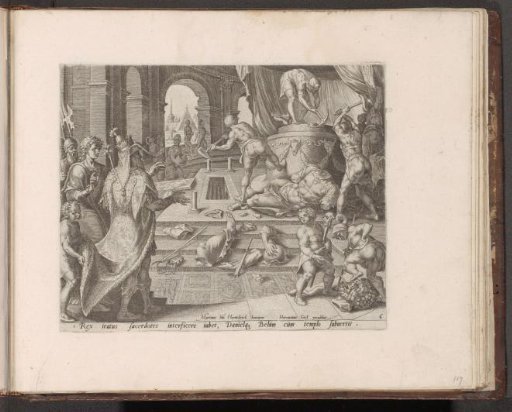 King Cyrus Smashes the Statue of Bel