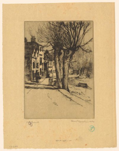 View of an avenue in Chiswick