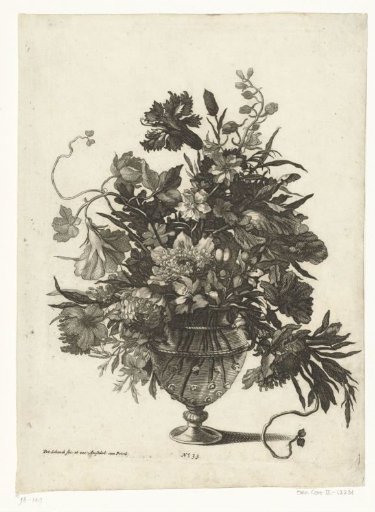 Glass vase with flowers