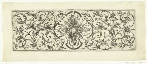 Flower between two birds
