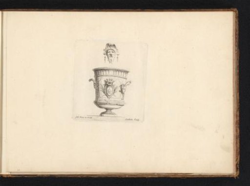 Ornament with a garden vase and a mask