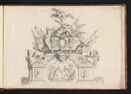 Tomb with soldiers and war trophies
