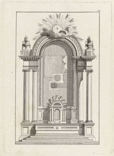 Altar with a circle in a radiating wreath