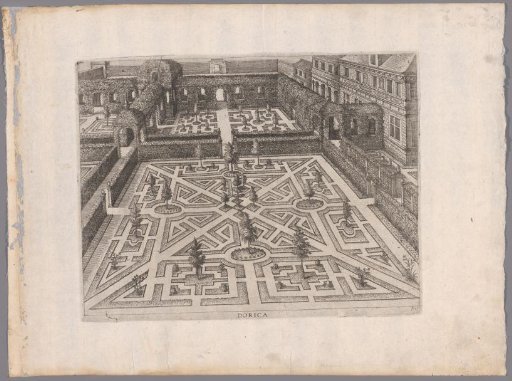 Garden with a parterre and diagonal paths