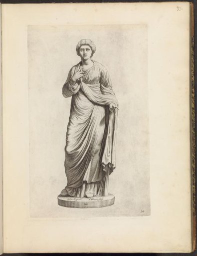 Statue of a woman in Roman dress