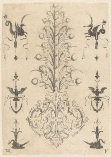 Large brooch in the shape of a hyacinth