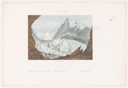 Gezicht op de berg Le Chapeau in de vallei van Chamonix