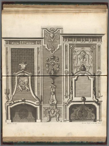 Fireplaces with medallions