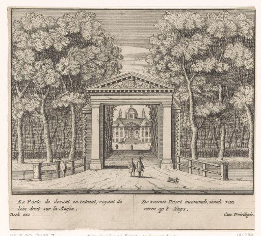 View of the Front Gate and Front of Huis ten Bosch