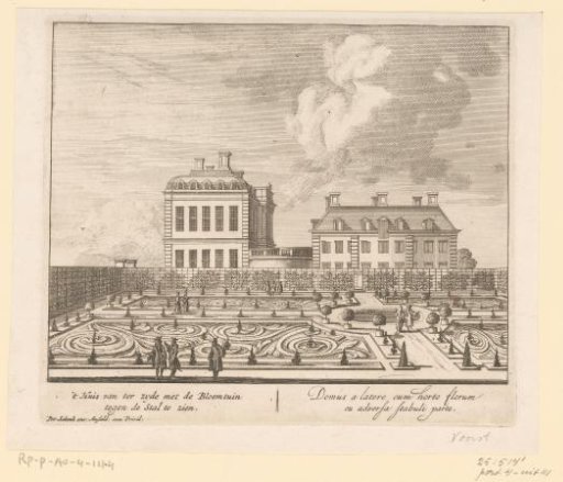View of Huis de Voorst from the side