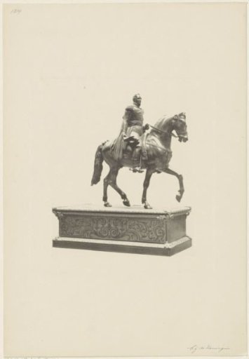 Equestrian statue of William I Frederick, King of the Netherlands