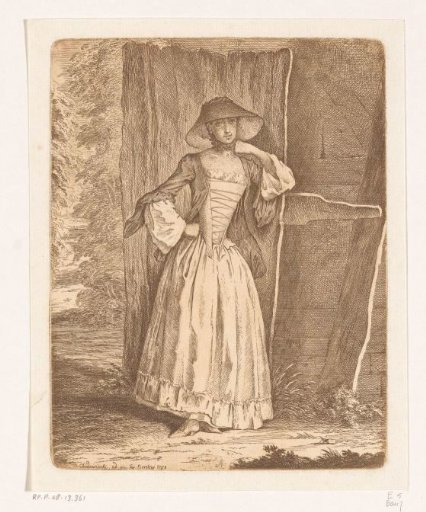 Standing Lady (Demoiselle Quantin)