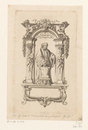 Image of Erasmus in architectural framing