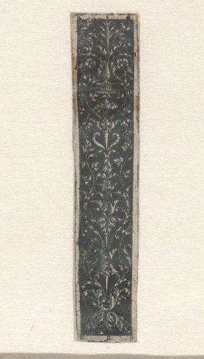 Ornament with candelabrum of arabesques and grape clusters