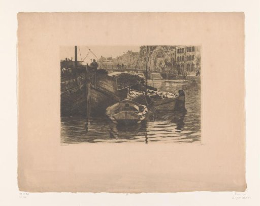 Turf boats at the Keizersbrug in Amsterdam