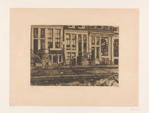 Oude Waal with the Laundry Facility of the Veltkamp Sisters