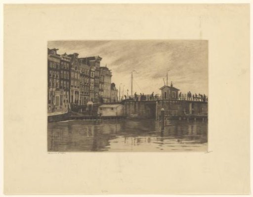 View of the Kraansluis from the Waalseilandsgracht