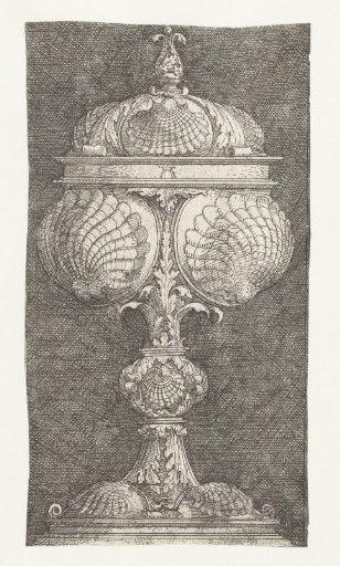 Cup decorated with shells
