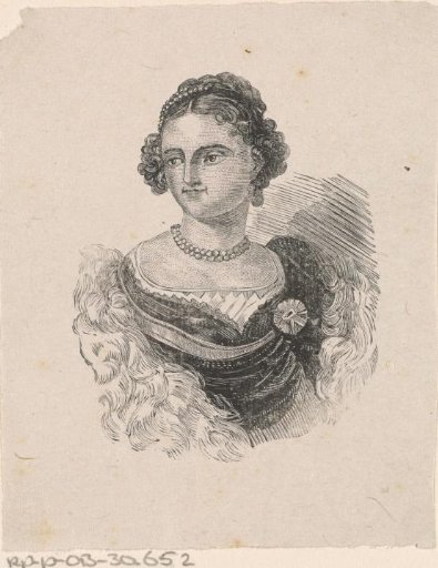 Portrait of a woman with a stola