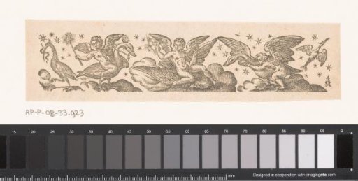 Ornament with putti on birds