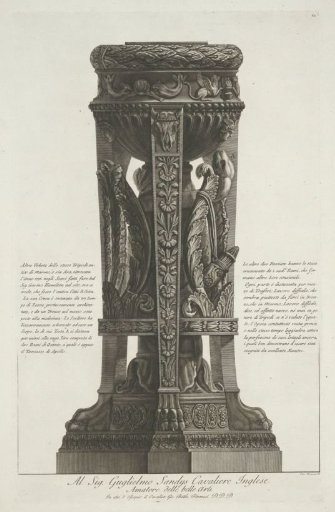 Tripod or altar