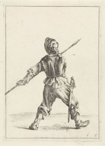 Standing Pikeman