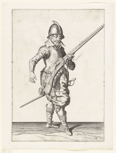 Soldier holding his arquebus diagonally upward with his left hand