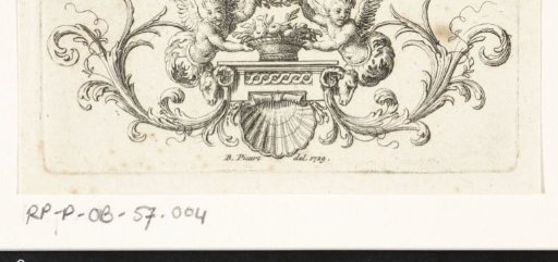 Ornament with two putti with laurel wreath and fruit basket