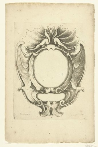 Cartouche with a large and a small compartment