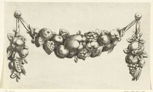 Festoon with a paprika in the center