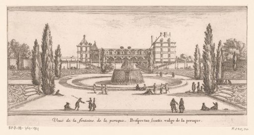 View of fountain in front of castle Rochefoucauld