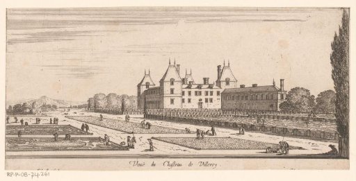View of Château de Villeroy