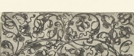 Leaf Scrolls Sprouting from Both Ends of the Frieze from a Leaf