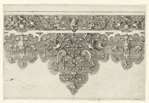 Border with a frieze at the top