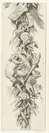 Trophy with quiver and arrows