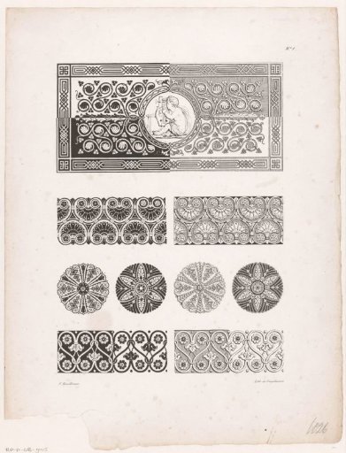 Frames and round ornaments