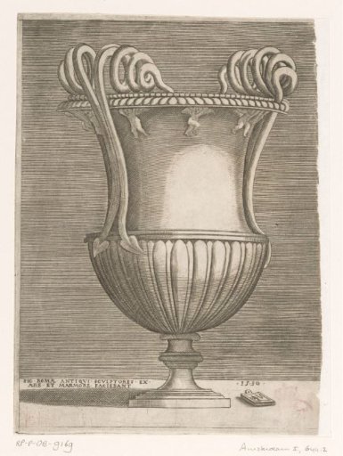 Ornamental vase with two handles and a rim of putti
