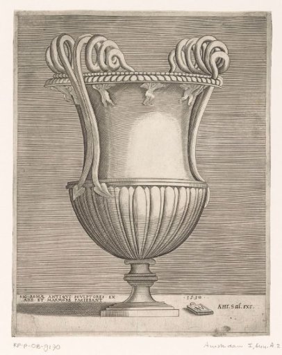 Ornamental vase with two handles and a rim of putti