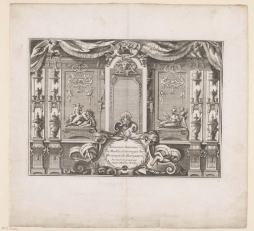 Wall decoration with Hercules and Minerva