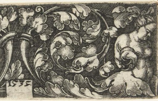 Frieze with the upper body of a woman on the left and right