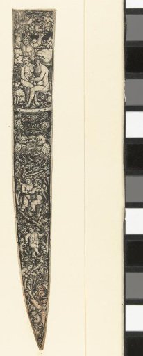 Scabbard with a nude royal couple at the top