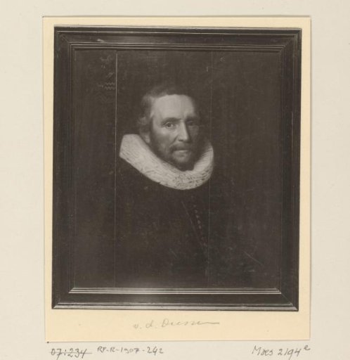 Photographic reproduction of a painted portrait of Jakob van der Dussen