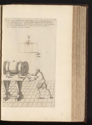 Drinking vessel for mixing beverages