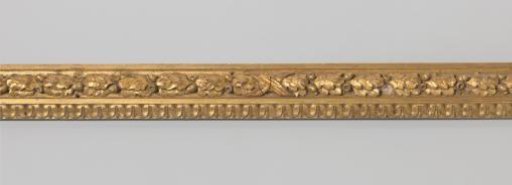 Fragment of a frame: gilded frame with pâte ornaments, top rail.