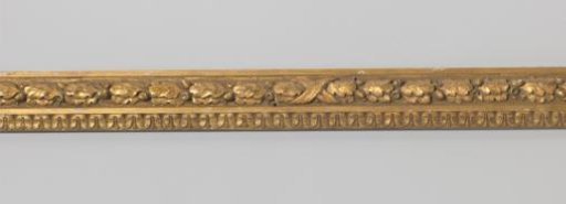 Frame fragment: gilded frame with pâte ornaments, top rail.