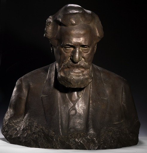Hudson Maxim